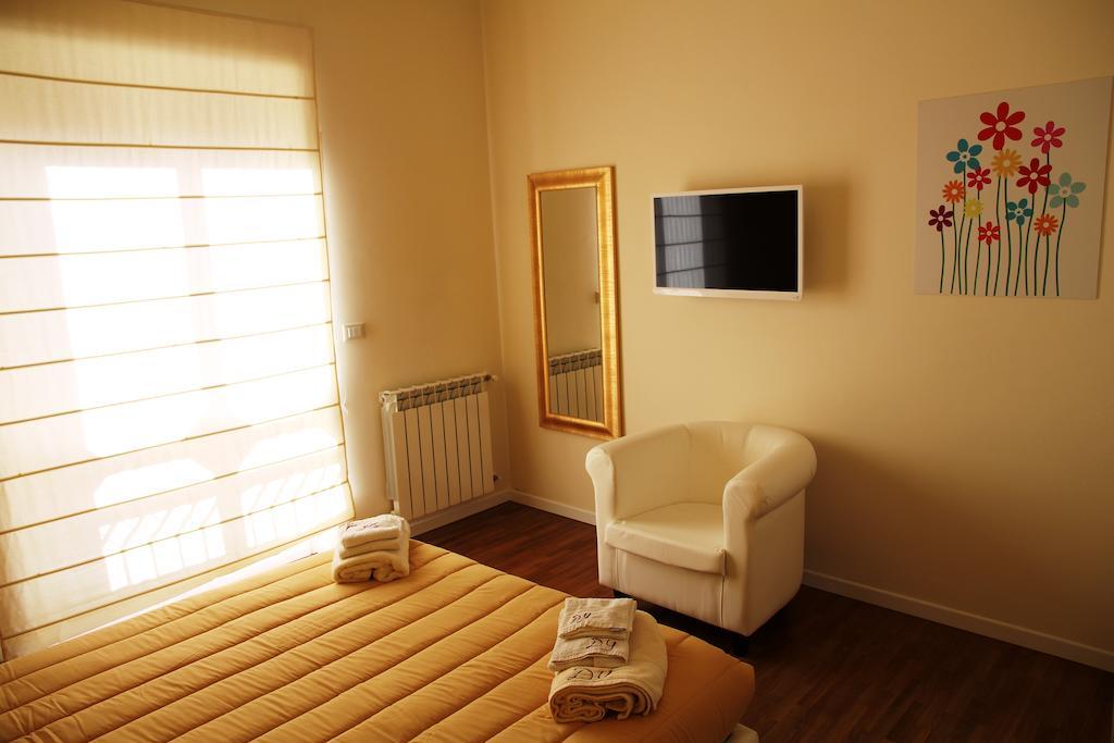 Domus Yenne Suites Каляри Стая снимка